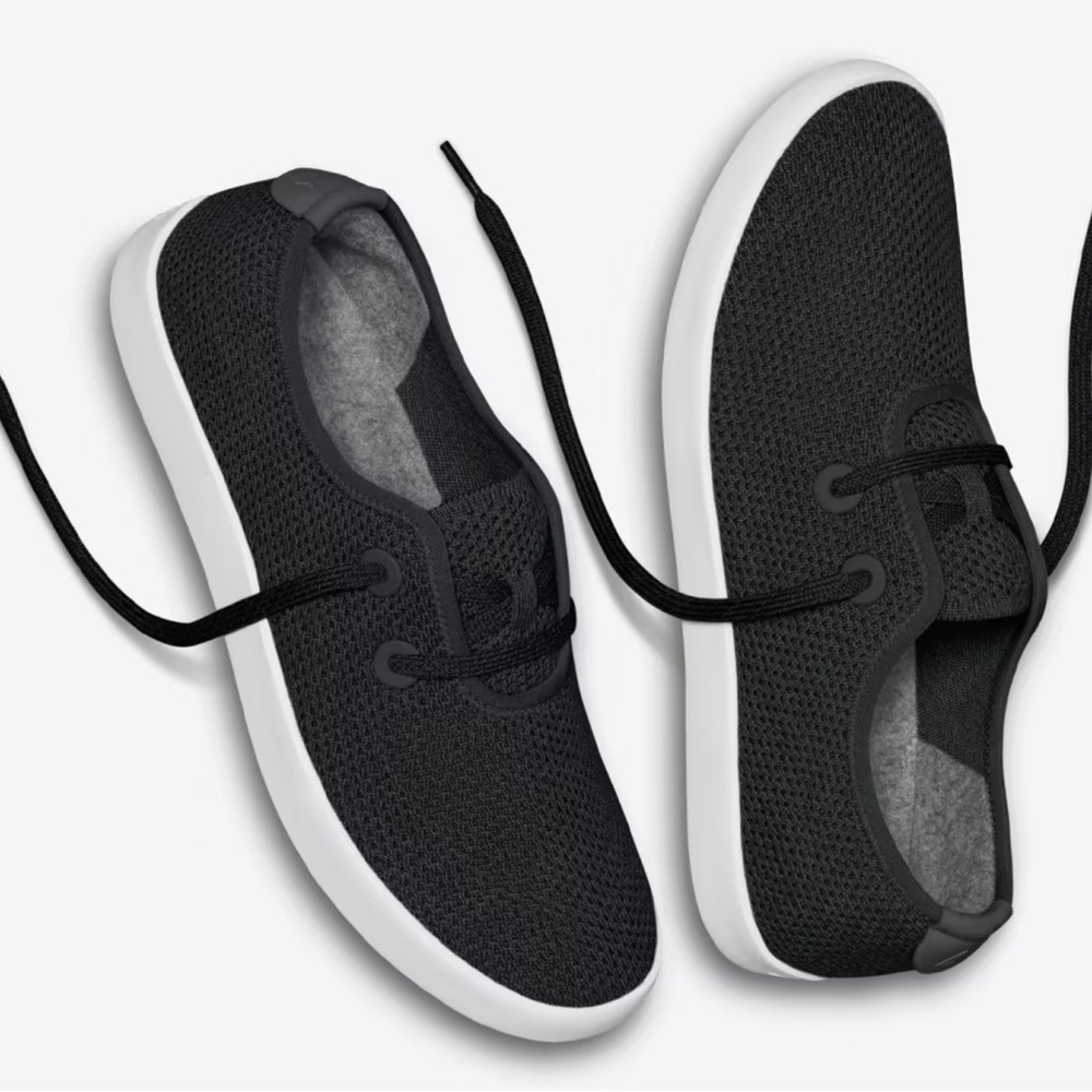 Allbirds Womens Tree Skippers - Jet Black (White Sole) Size 10